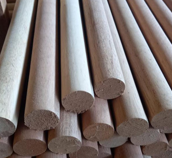 Produsen Dowel Kayu Ulir dan Polos (4) Produsen Dowel Kayu Ulir dan Polos (4)